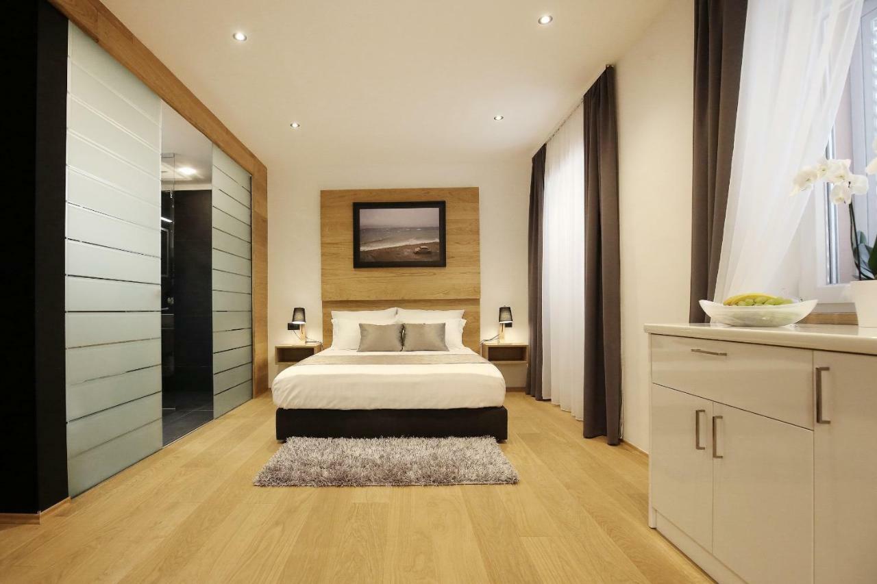 Rooms Bura I Jugo Zadar Exterior photo
